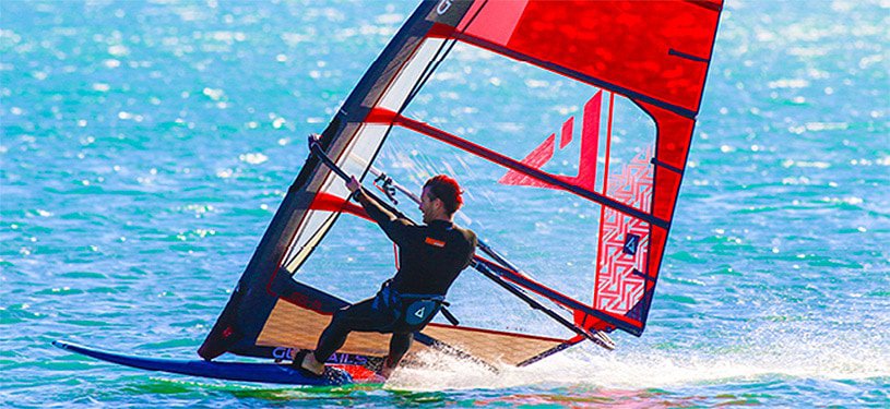 Welcome Back To Starboard Cyril Moussilmani - 4 - Windsurf