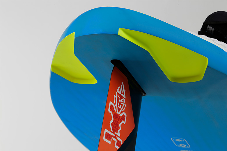 2022-Windsurf-Starboard-carve-foil-Key-Feature-780x520