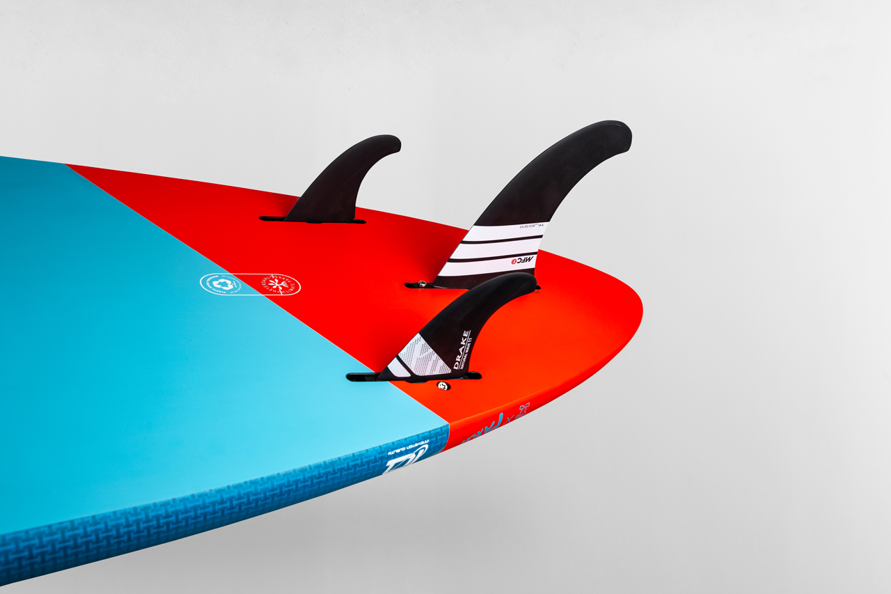 Starboard fins store