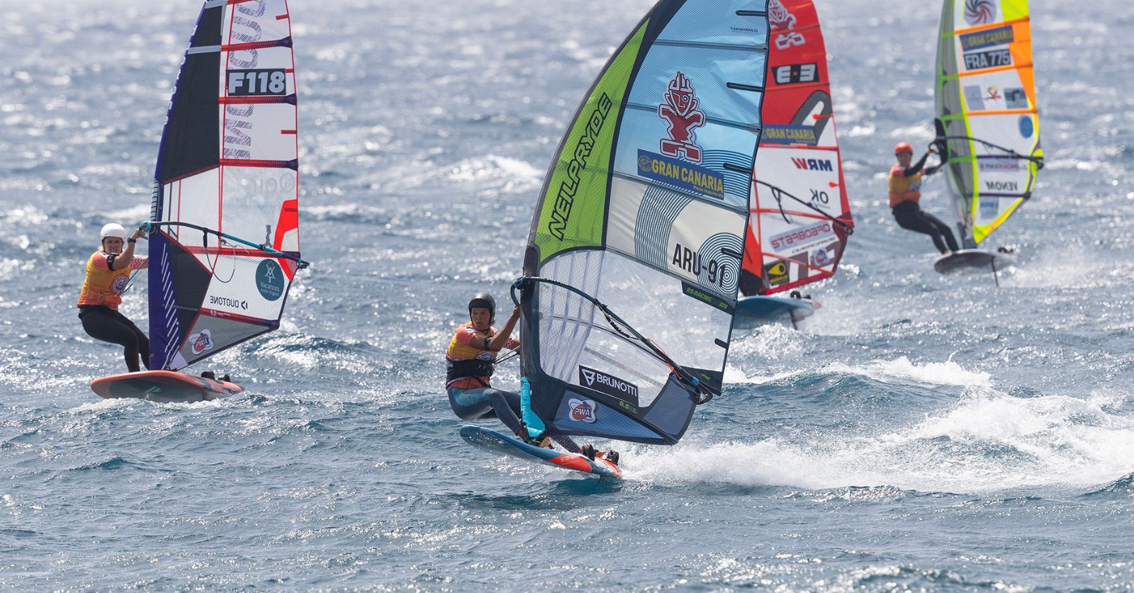 Sarah-Quita fast in PWA Pozo