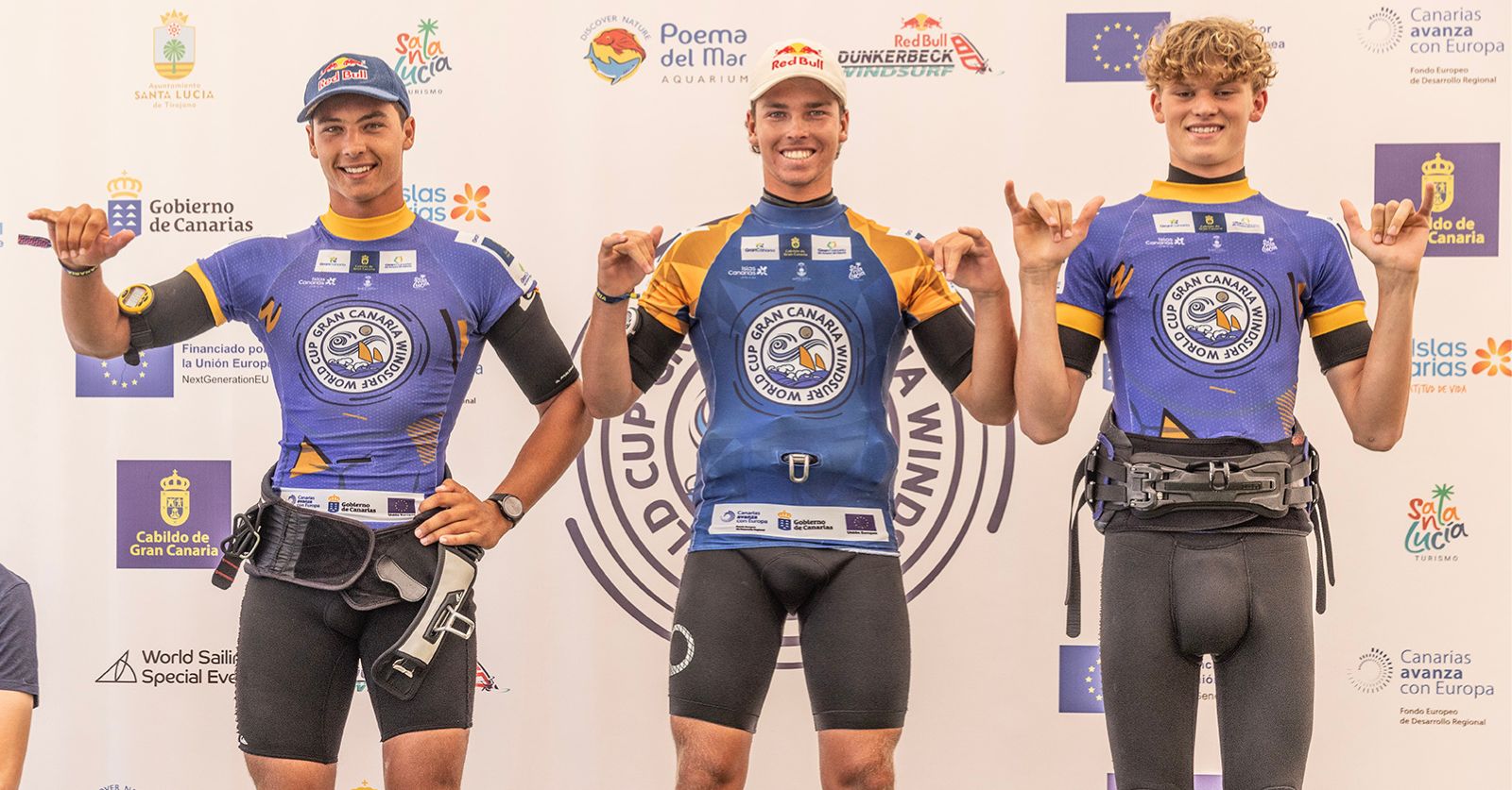 PWA Wave Youth podium